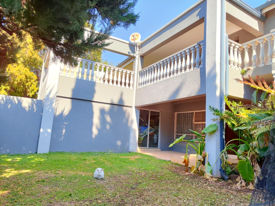 6 Bedroom Property for Sale in Doringkruin North West